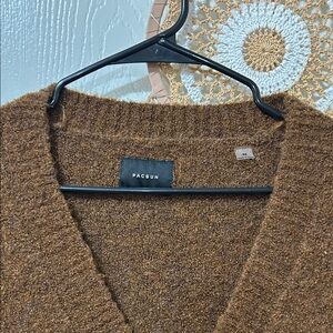 PacSun V-Neck Sweater in Rich Brown
